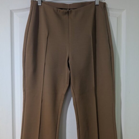 Everlane | The Dream Kick Flare Pant In Toasted Coconut - Picture 13 of 15